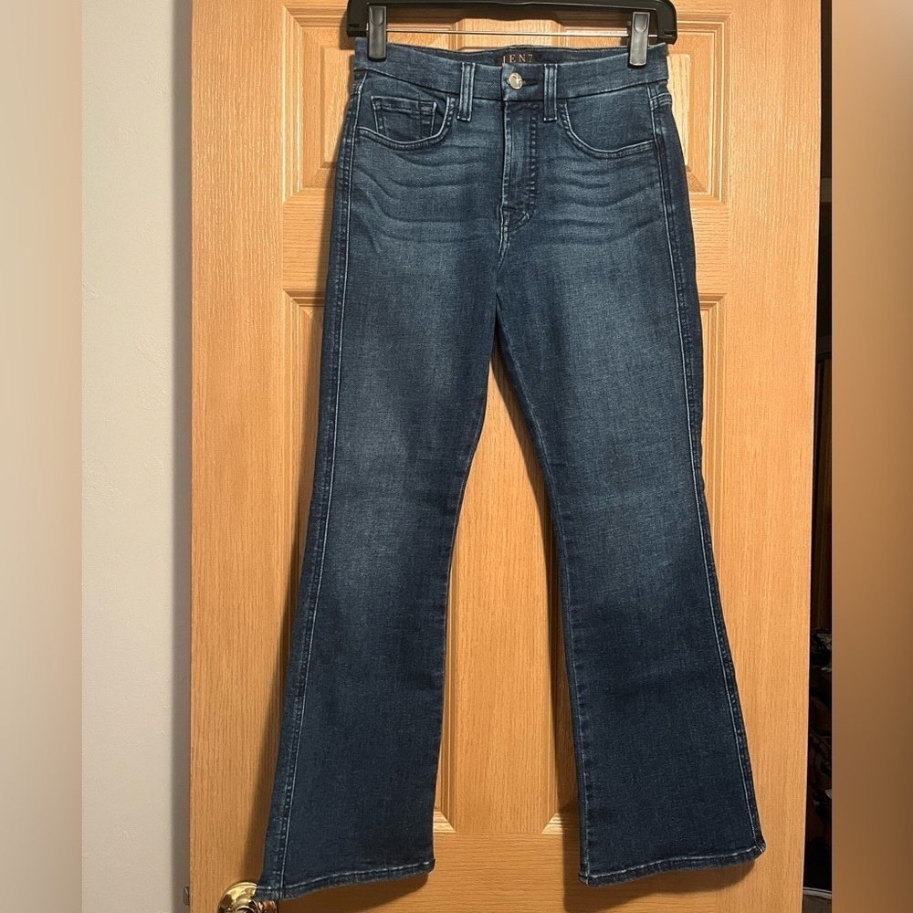 Cropped Kick Jen 7 by 7 for All Mankind Jeans